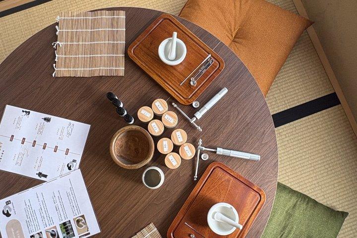 Cool Down in Kyoto : Traditional Incense Making Experience