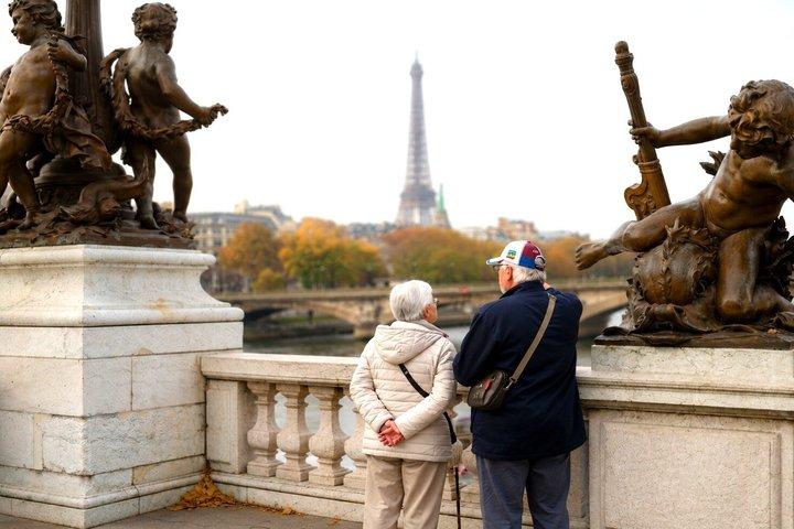 Paris Private Full Day Tour - Louvre & Sainte Chapelle Tickets
