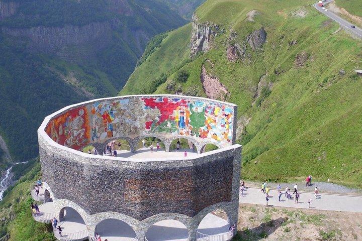 From Tbilisi: Kazbegi Day Tour, Gergeti Trinity, Ananuri &Gudauri