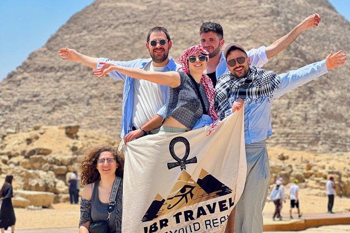 Half Day Tour Giza Pyramids and Sphinx