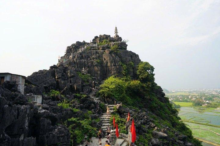 Highlights Ninh Binh Day Tour with Lunch and Amazing View