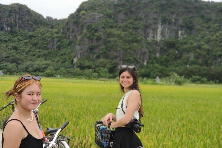 Mua Cave Tam Coc Hoa Lu Private Tour (Boat, Cycle, Local Family)