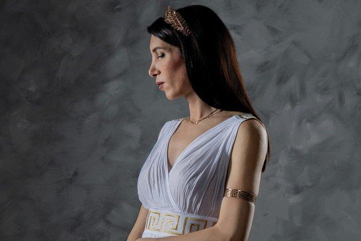 Ancient Greek Costume Photoshoot Experience in Athens