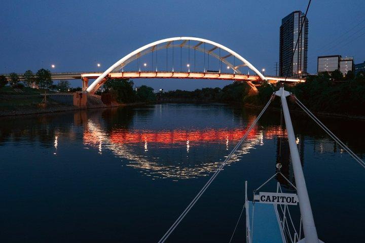 Nashville Dinner Cruise on the Cumberland River