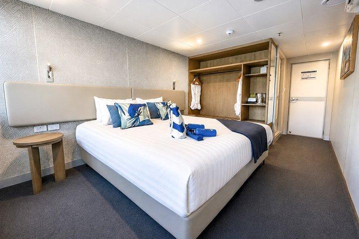 Blue Lagoon Cruises - Explorer Cruise - 3 Nights