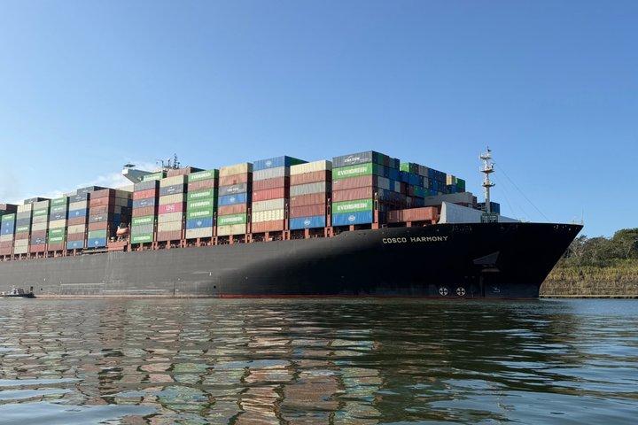 Explore Panama Canal and Gatun Lake with Rainforest Jungle Walk