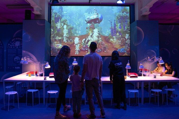 Los Angeles Bubble Planet Immersive Interactive Experience