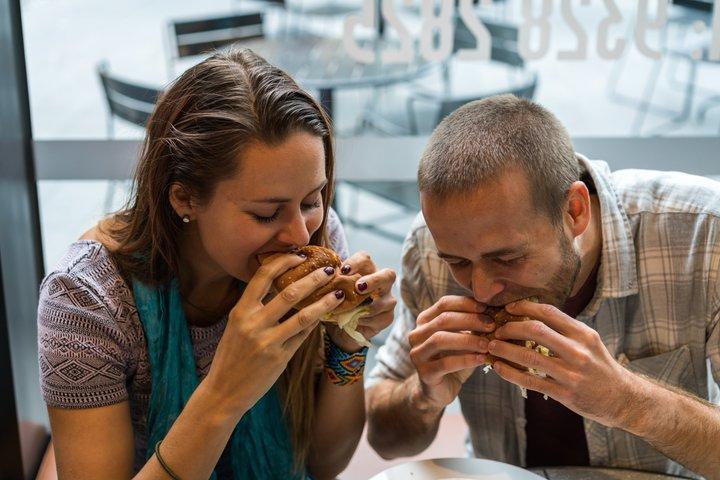 Melbourne: Progressive Food Tour - Chinatown, Laneways & Drink