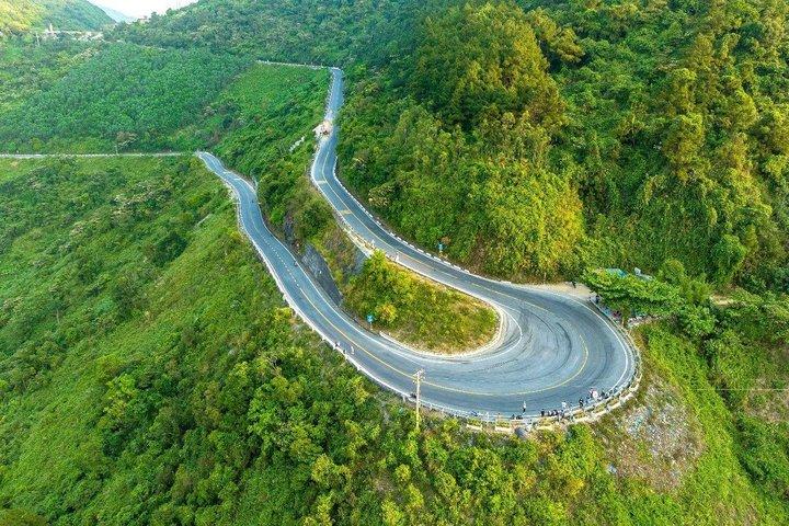 Hue Tour from Da Nang: Imperial Citadel & Thien Mu Pagoda & Lunch