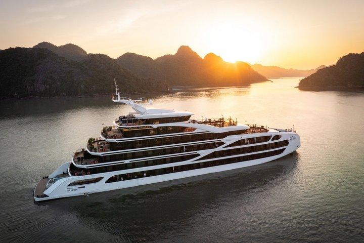 Diana Elite 2D1N Cruise Ha Long Bay – Lan Ha Bay from Hanoi