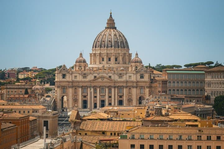 St. Peter’s Basilica Entry Ticket with Art Highlights