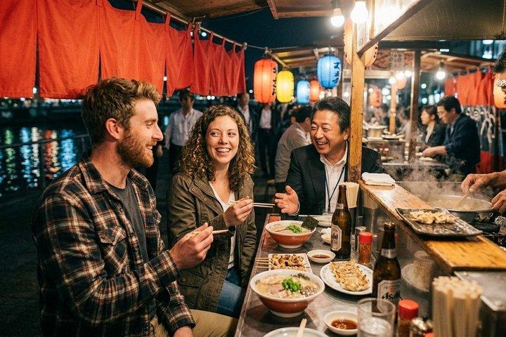 Fukuoka Yatai Night Food Private Tour with Licensed Guide