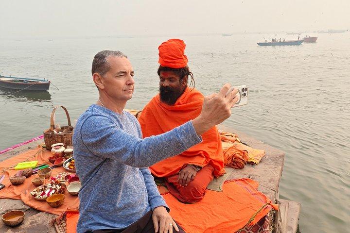 Private Varanasi Tour: Sunrise Boat Ride, Ganga Aarti & Temple