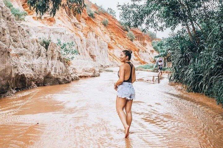 Mui Ne Sand Dunes Jeep Tour With Quad bike Experience