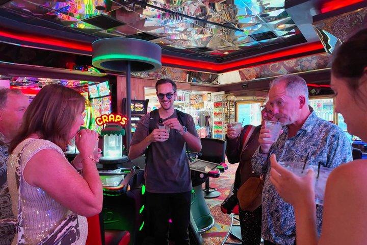 Small Group Vegas Strip Walking Tour with Free Drink