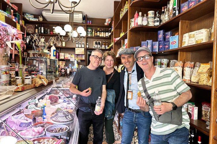 Pisa Street Food and City Highlights Walking Tour