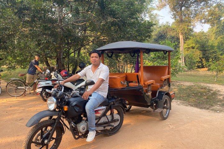 Angkor Wat Sunrise Tour by Tuk-Tuk with English Speaking Guide