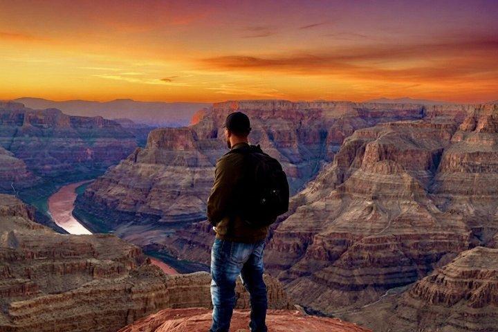 Small Group Grand Canyon Skywalk & Sunset Tour