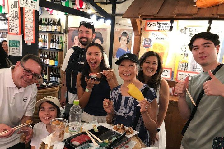 Osaka Dotonbori Street Food Private Tour with Licensed Guide