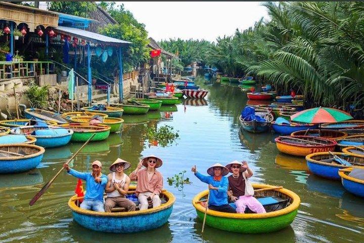 Hoi An Coconut Basket Boat Ride and Fishing Experience