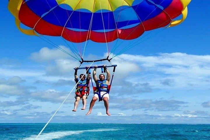 Tanjung Benoa: Banana Boat, Parasailing & Jet Ski Adventure