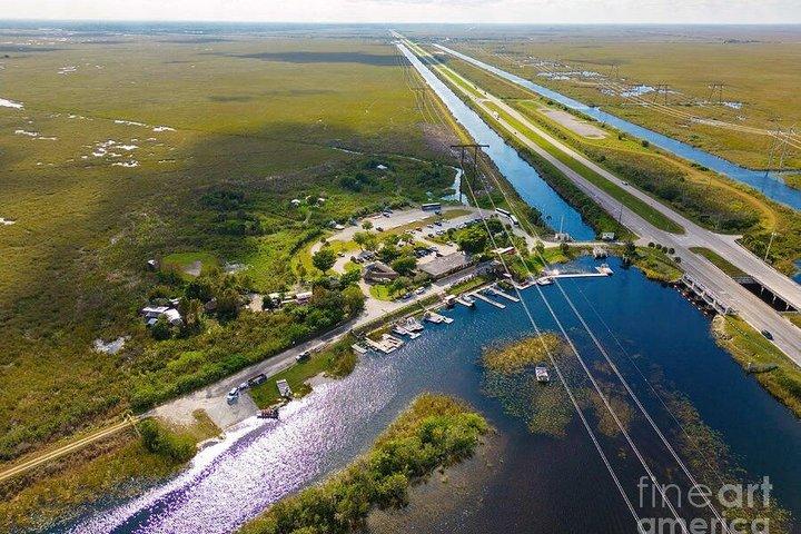 Miami Everglades Roofless Airboat Adventure with Hotel Pickup