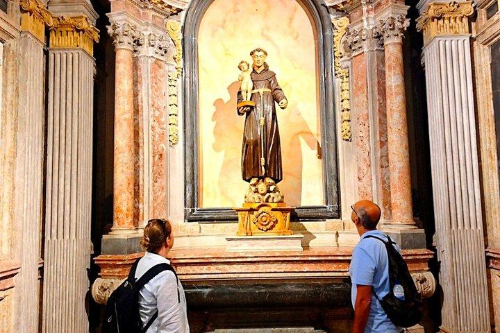 Lisbon Walking Tour with Cathedral, Monastery and Tickets Included