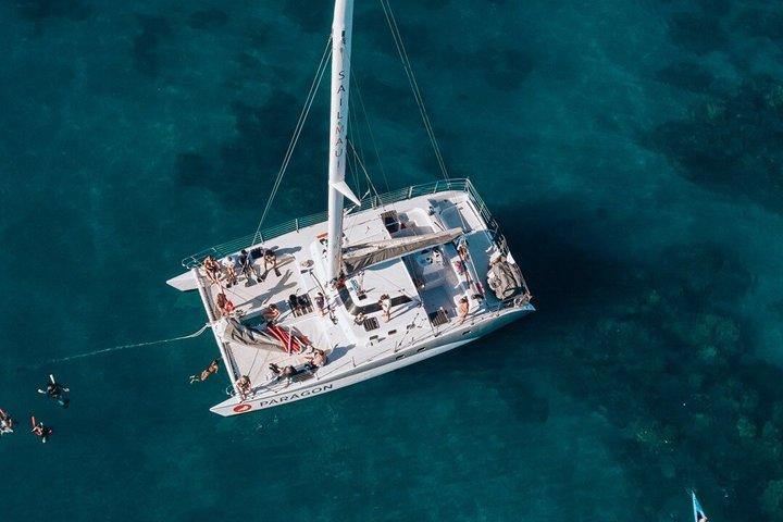 Lahaina Maui Sea Turtle Snorkel Sail Adventure w/Lunch & Open Bar
