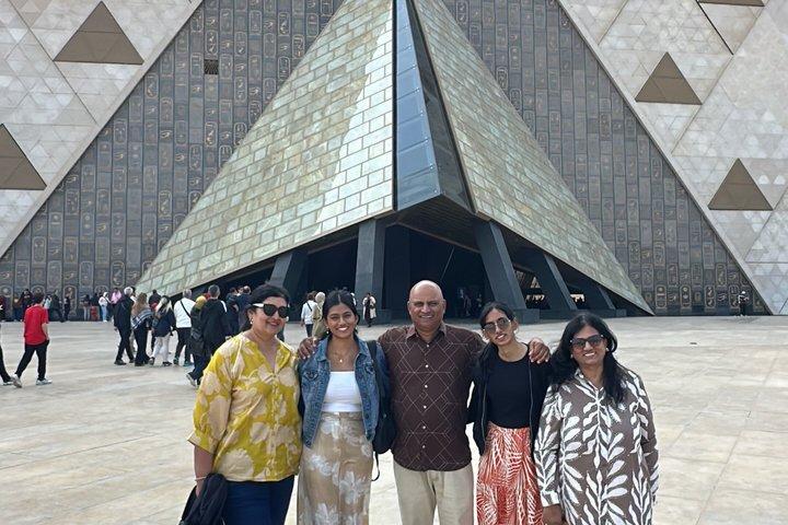 Private Guided Day Tour Giza Pyramids, Sphinx & Grand Museum