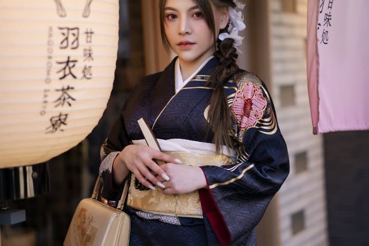 Tokyo OSHARE Asakusa Kimono Rental Makeup and Tea Ceremony