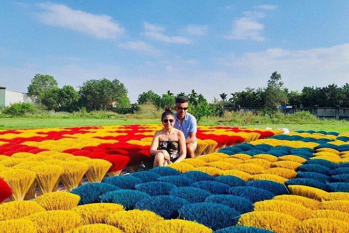 Quang Phu Cau and Hanoi City Full Day Tour by Van and Jeep