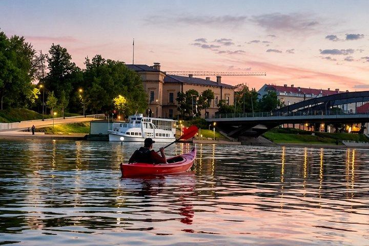 Vilnius Sunset Evening Kayak Tour in Verkiu Regional Park