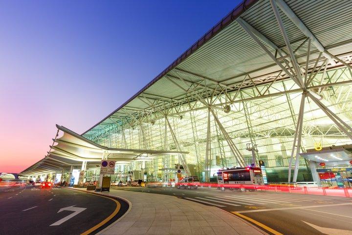 Private transfer from Guangzhou Baiyun Airport to hotel