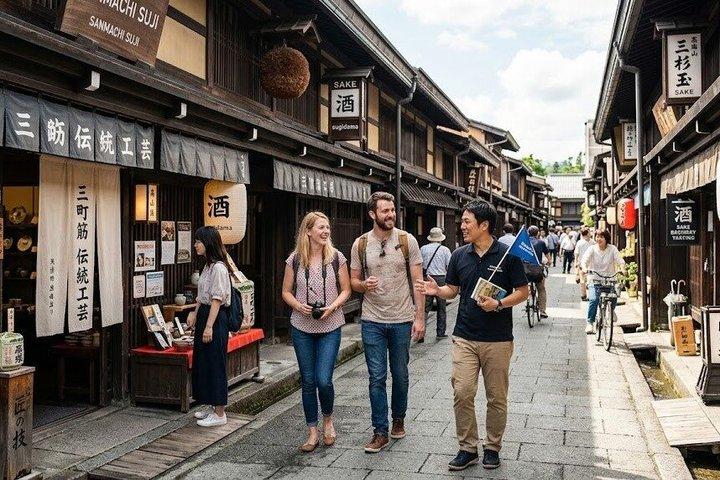 Takayama Arts & Crafts Local Culture Private Tour with Government-Licensed Guide