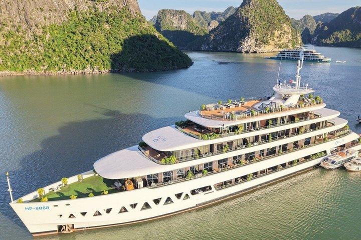 Elite of the Seas 2D1N Halong and Lan Ha Bay Cruise from Hanoi