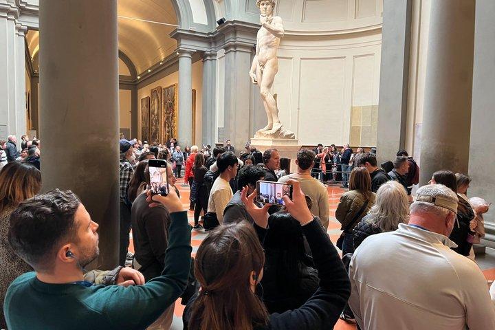 Direct Access Accademia & David Small Group Guided Tour