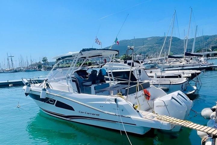 One-Day Cruise to the Cinque Terre with Private Boat