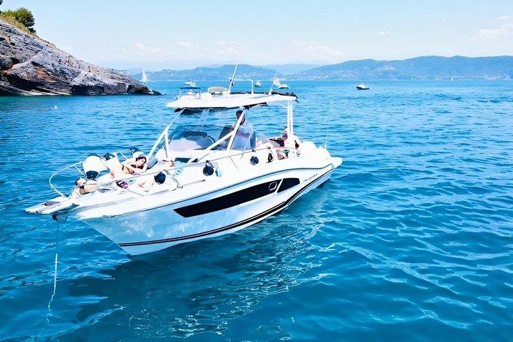 One-Day Cruise to the Cinque Terre with Private Boat