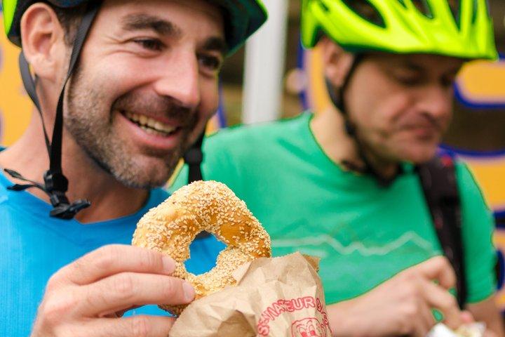 Bike/E-bike Tour: Montreal’s hidden treasures with beer or wine