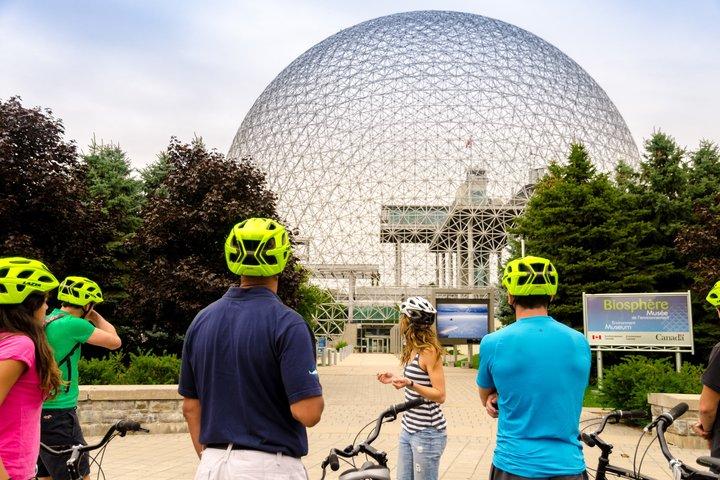 Bike/E-bike tour: Old town, Lachine canal, Islands with wine/beer