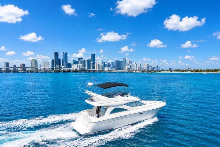 Luxury Yacht Cruise + 2 free Jet Skis | + Sea Pool | Boat Charter