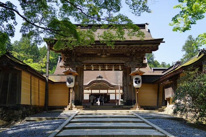 Mt Koya 2 Day Walking Tour from Osaka