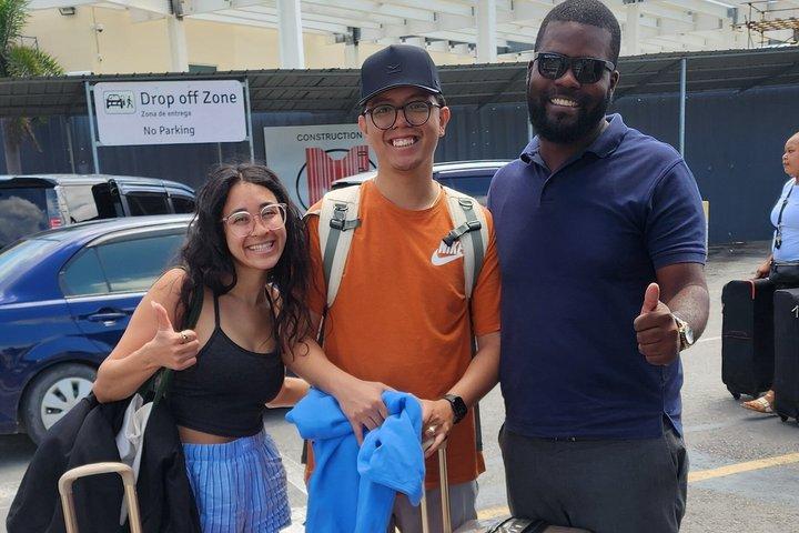 Montego Bay Guided City Tour with Local Food & Souvenirs Stops