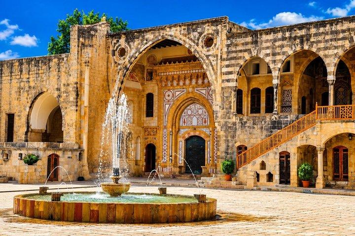 Private Beiteddine, Moussa Castle & Deir el Qamar | Chouf Tour
