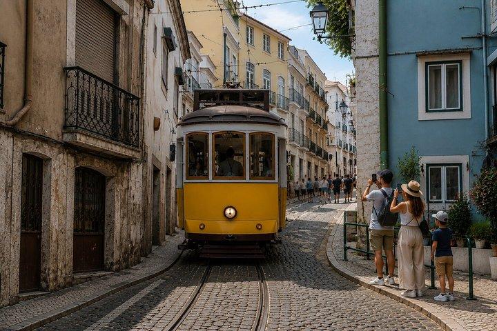Lisbon Like a Local: Private Walking Tour with Liquor Tasting