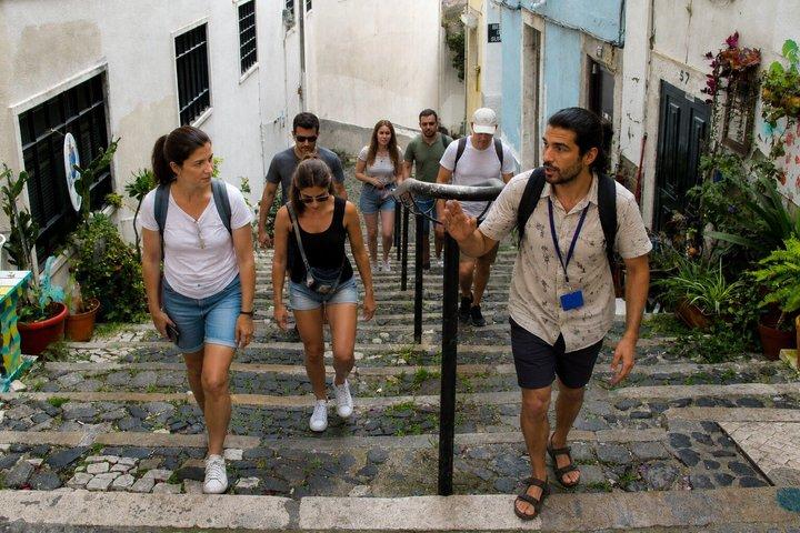 Lisbon Like a Local: Private Walking Tour with Liquor Tasting