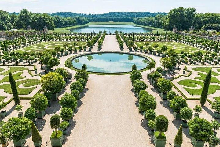 Versailles Palace and Gardens Exclusive Private Guided Tour