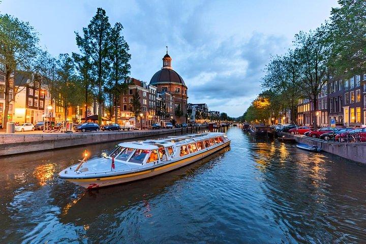 Amsterdam Canal Cruises – Sightseeing Boat Tours