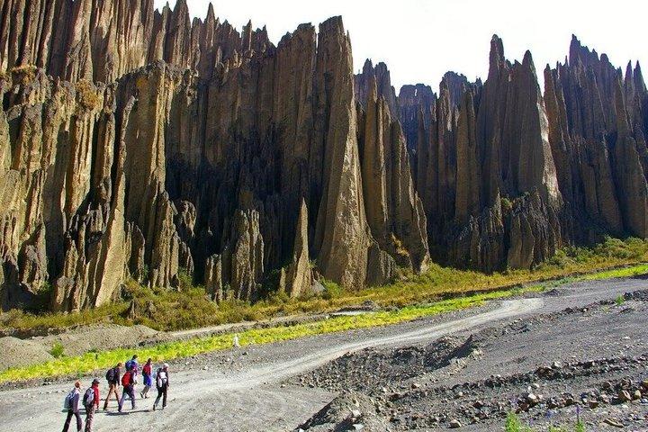 La Paz Nature Day Trip: Valle de las Ánimas & Lake Titicaca