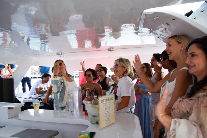 Sunset Catamaran Cruise in Miami with Open Bar, Bites & Live DJ
